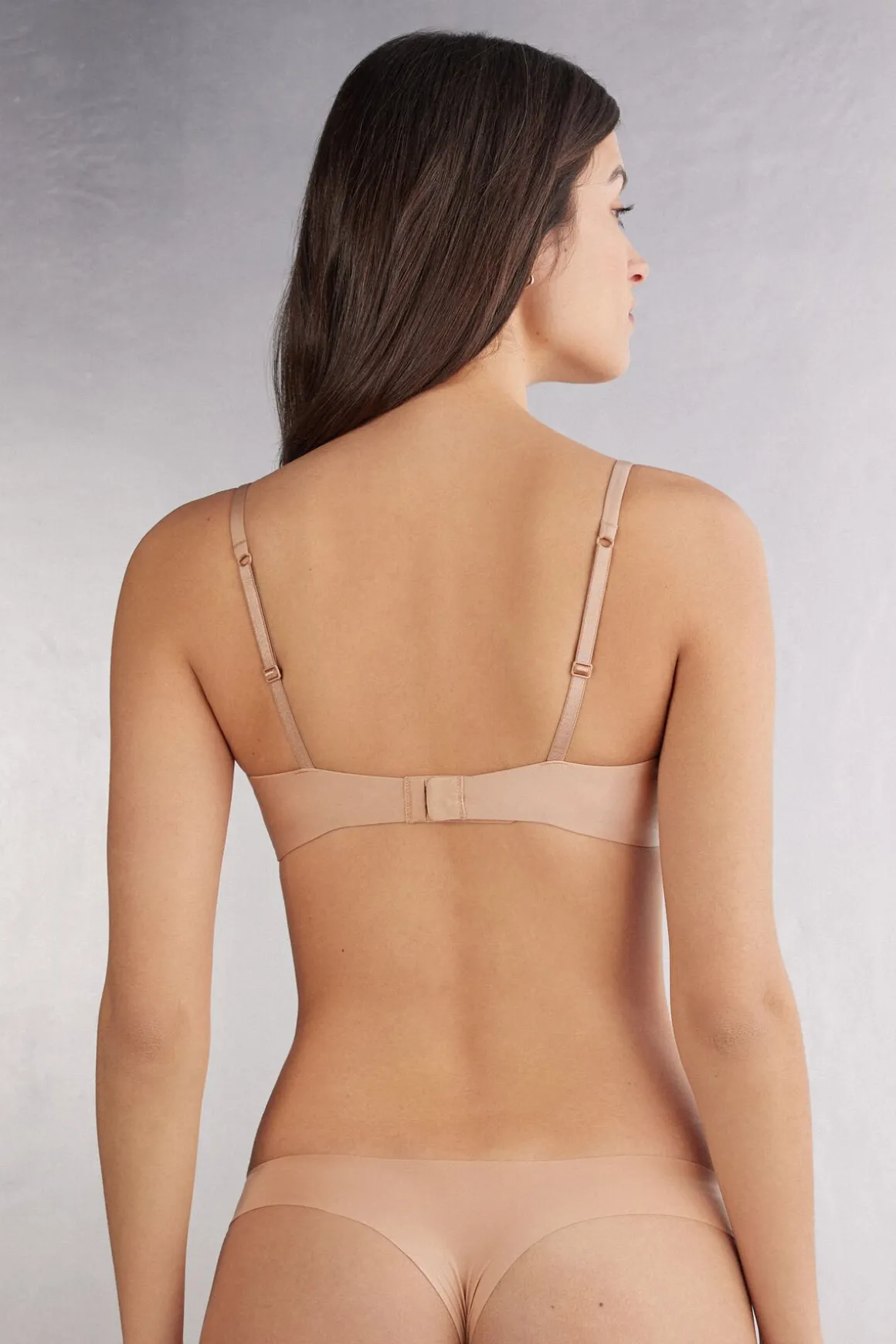 Biustonosz Balkonetka Carlotta Plump Bra z Mikrofibry Ultralight