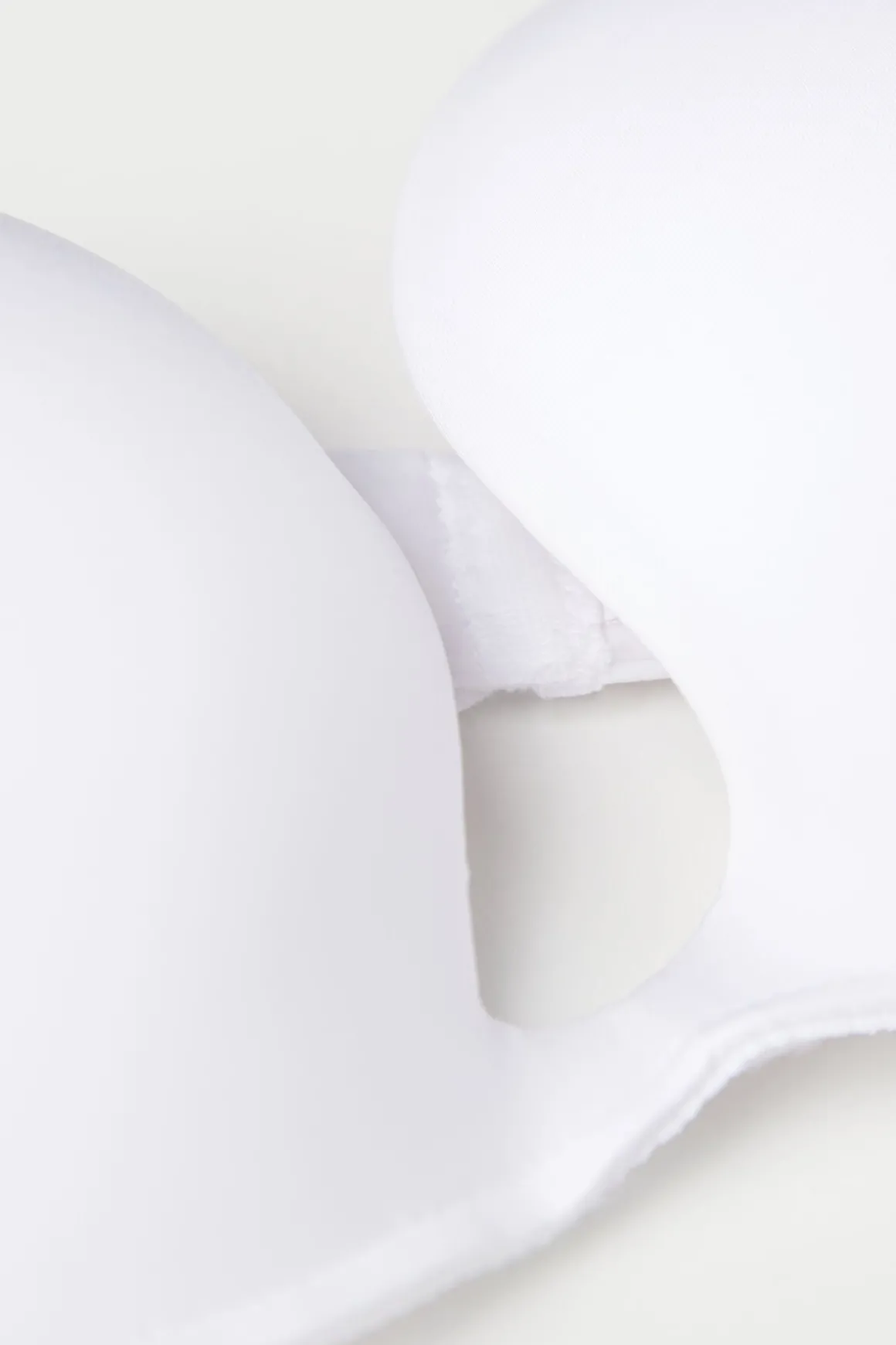 Biustonosz Push-up Monica z Mikrofibry Ultralight