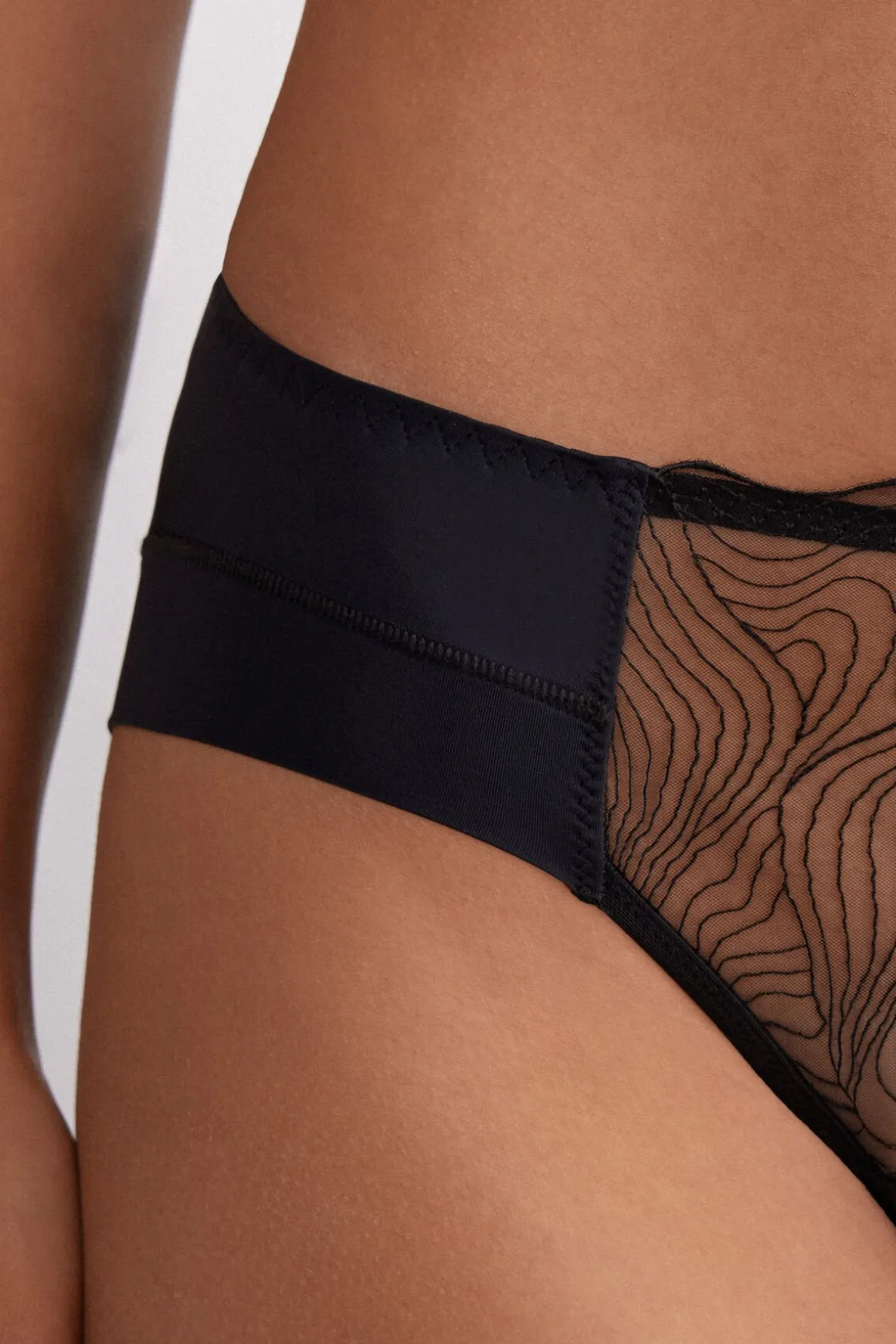Figi Hypnotic Details
