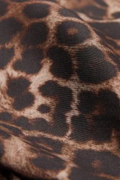 Kimono z Satyny Wiskozowej Luxurious Leopard