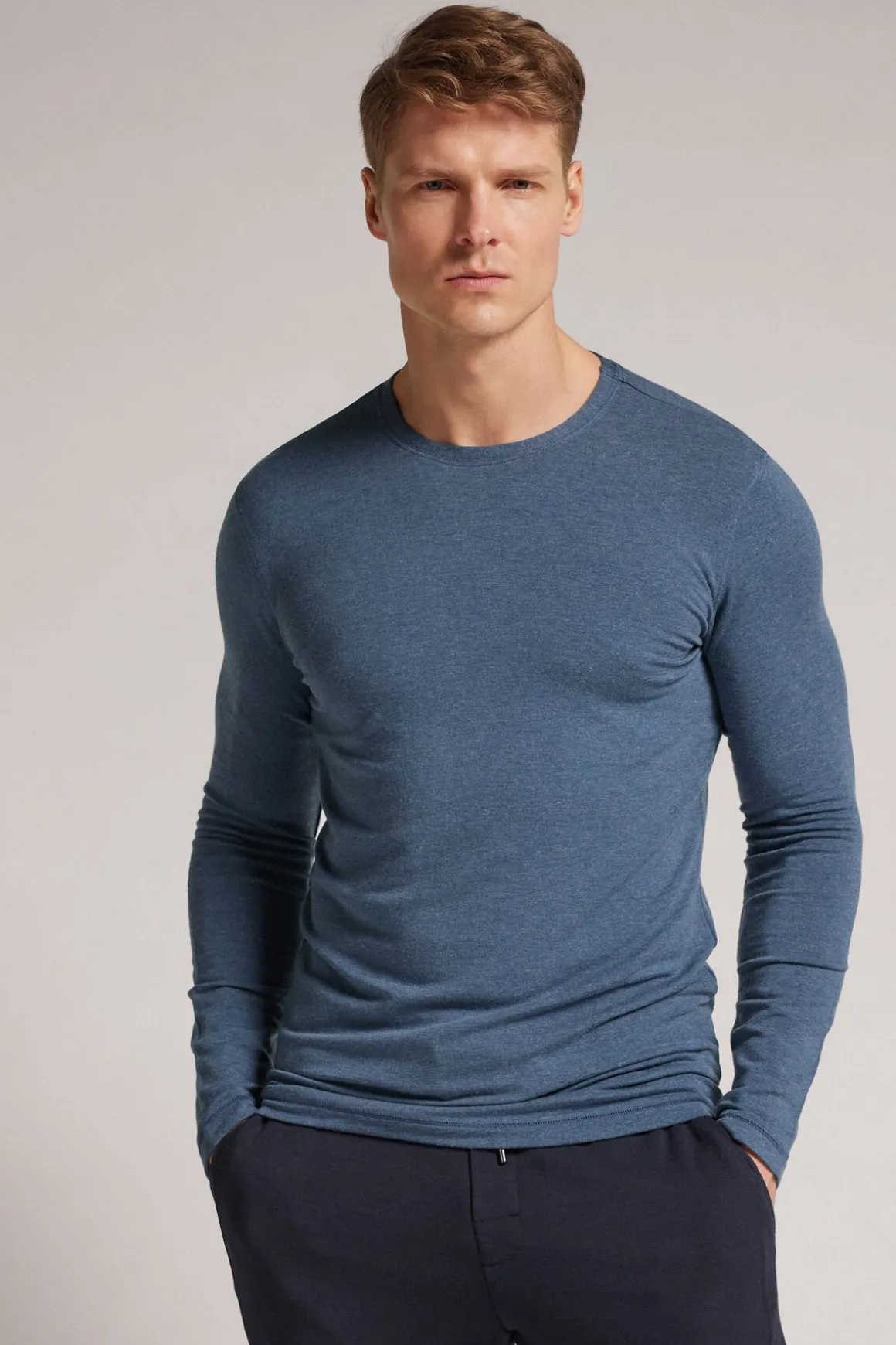 Longsleeve z Modalu z Kaszmirem z Dekoltem Pod Szyję