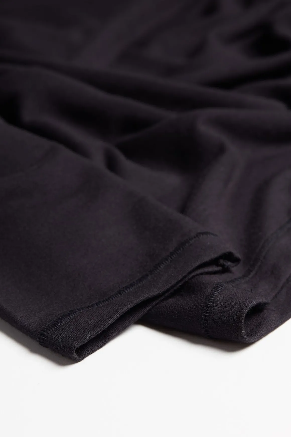 Longsleeve z Modalu z Kaszmirem z Dekoltem Pod Szyję